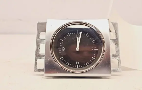 Volkswagen PASSAT B7 Clock 3AA919204A 194805812