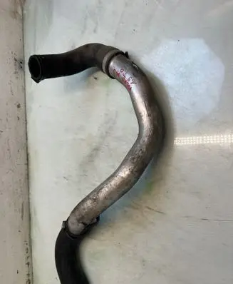 Volvo S40, V40 Intercooler hose/pipe 30617344