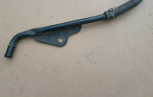 Volkswagen Amarok Engine coolant pipe/hose 2H0121096G 2H0121065Q