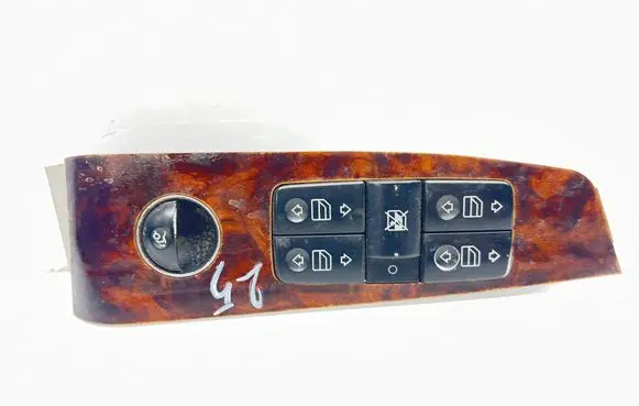 Mercedes-Benz S W220 Front door window switch trim 2207271448
