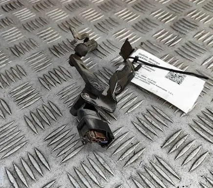 BMW X2 F39 Rear air suspension level height sensor 6895467