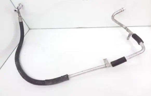 Volkswagen PASSAT B4 Air conditioning (A/C) pipe/hose 3A1820743D