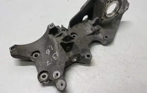 Generator/alternator bracket