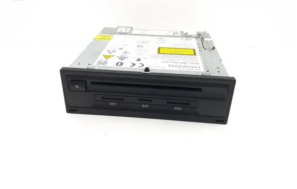 Radio/CD/DVD/GPS head unit