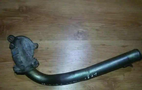Nissan Primera Engine coolant pipe/hose