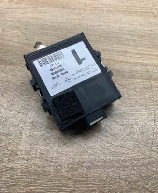 Toyota Auris 150 Door control unit/module 8974102100 S000000035 000312163