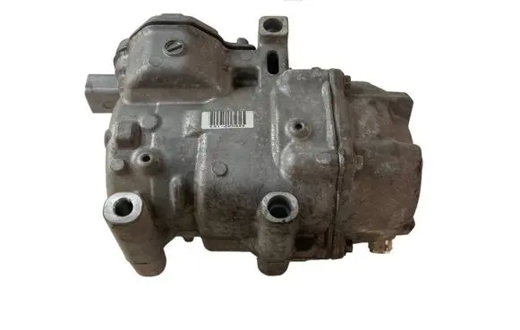 Toyota Yaris Air conditioning (A/C) compressor (pump) 0422001501 ES14C