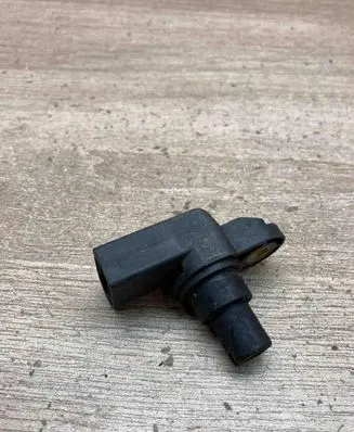 BMW 3 E46 Camshaft position sensor 2249320 224932005