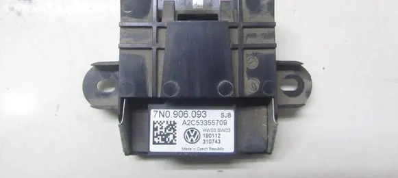 Audi Q3 8U Fuel injection pump control unit/module 7N0906093