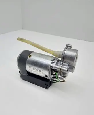 BMW X5 E53 Steering column adjust motor 0390201667 67646903945