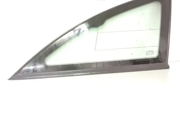 Renault Laguna II Rear side window AS2