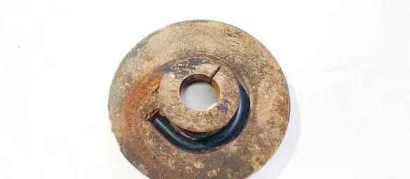 Rover 820 - 825 - 827 Front coil spring rubber mount 