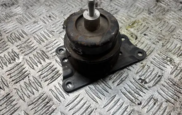 Volkswagen Polo V 6R Engine mount bracket 6R0199167AA