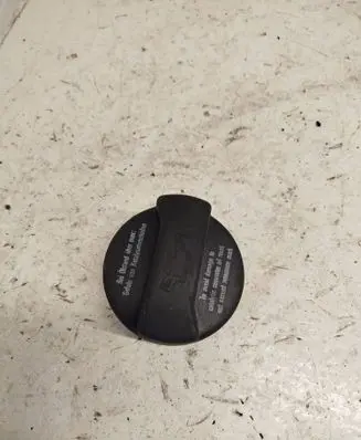 Audi A6 Allroad C5 Oil filler cap 026103485