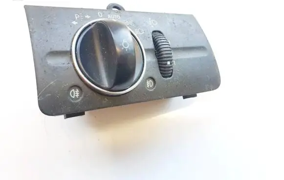 Mercedes-Benz E W211 Light switch 2115450904 04056025