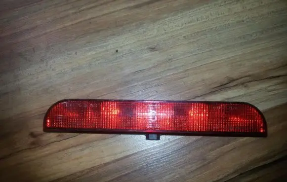 Audi A8 S8 D2 4D Third/center stoplight 0996400
