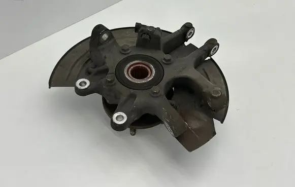 Jaguar XK - XKR Rear wheel hub