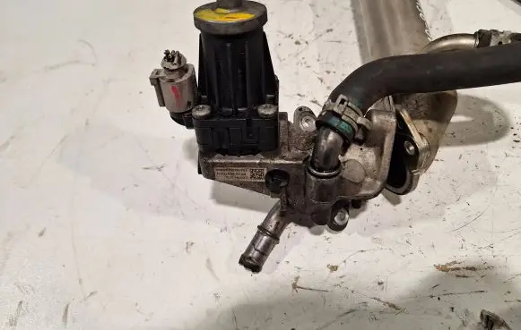 Peugeot Boxer EGR valve BK2Q-9D475-CD