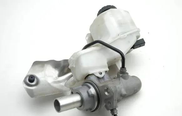 Volkswagen Golf VIII Master brake cylinder 02048644P9 B0358842202E