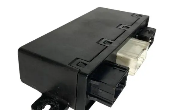 BMW 5 E39 Door control unit/module 6904245 61356904245 6904255