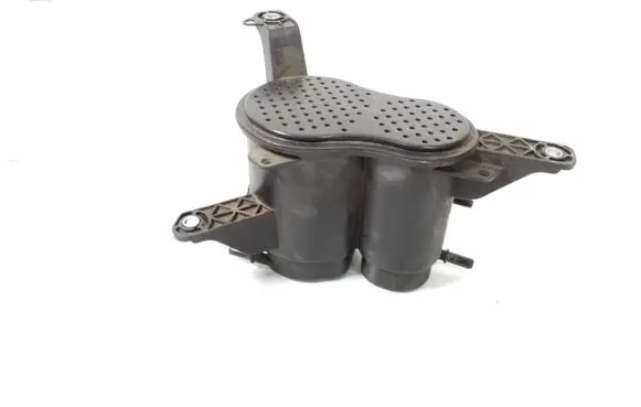 Active carbon filter fuel vapour canister