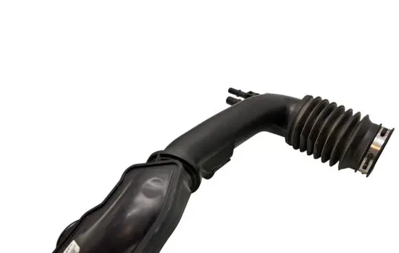 Air intake hose/pipe