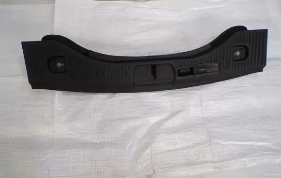 Opel Mokka X Trunk/boot sill cover protection 95965216
