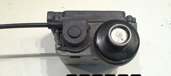 Mazda Tribute Engine control unit/module