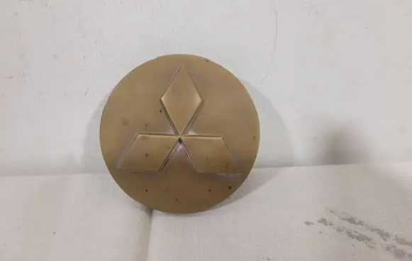 Mitsubishi Lancer Original wheel cap MR554097 P1604