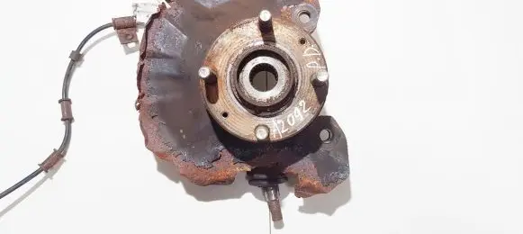 KIA Rio Front wheel hub