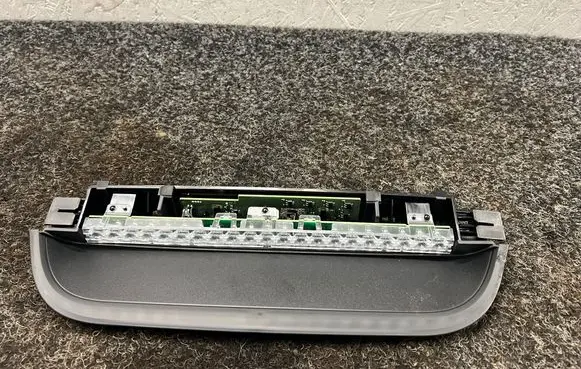 BMW i4 Third/center stoplight 7477631
