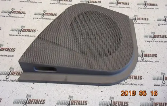 Mercedes-Benz E W211 Front door speaker cover trim A2117270788