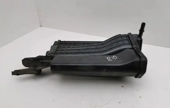 Skoda Octavia Mk4 Active carbon filter fuel vapour canister 5Q0196D