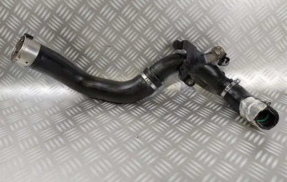 Dacia Sandero Intercooler hose/pipe 7E144604208RF