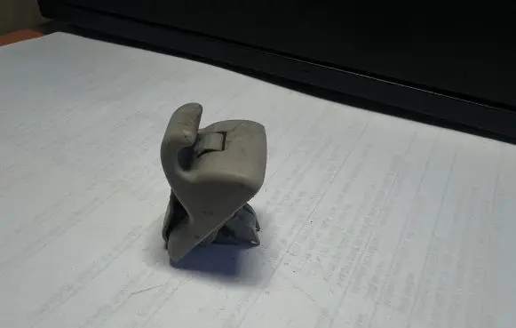 Sun visor clip/hook/bracket