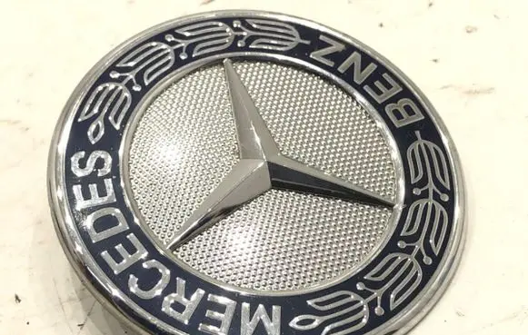 Mercedes-Benz GLK (X204) Manufacturer badge logo/emblem 2078170316