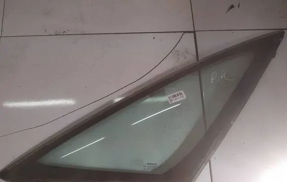 Renault Espace - Grand espace IV Front triangle window/glass AS2