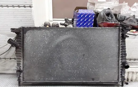 Volvo V50 Coolant radiator 3M5H8005TL