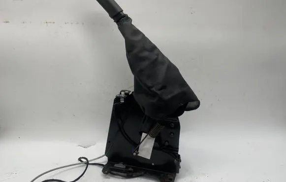 Iveco Daily 4th gen Hand brake release handle 