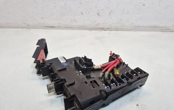 Mercedes-Benz C W204 Positive wiring loom A2075401850