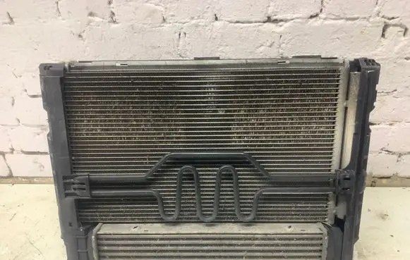 BMW 3 E92 E93 Radiator set 0130303941 3213261 7801993
