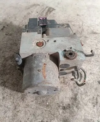 Opel Zafira A ABS Pump 90581418 0265220531