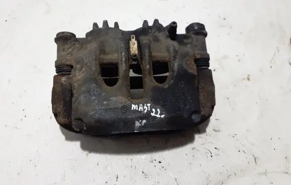 Renault Master III Front brake caliper 410100559R