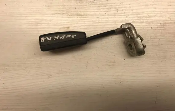 Skoda Superb B5 (3U) Rear seatbelt buckle 3B0857740D