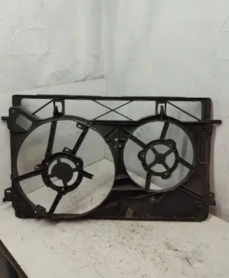 Renault Trafic III (X82) Radiator cooling fan shroud 214816680R 1180618X 93868357