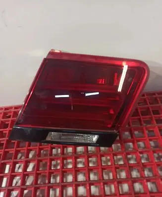 BMW 7 F01 F02 F03 F04 Tailgate rear/tail lights 7182206 HLF01T2