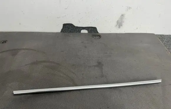 Audi Q5 SQ5 FY Rear door glass trim molding 80A853763 00672215
