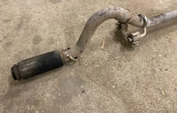 Peugeot 307 Muffler pipe connector clamp 