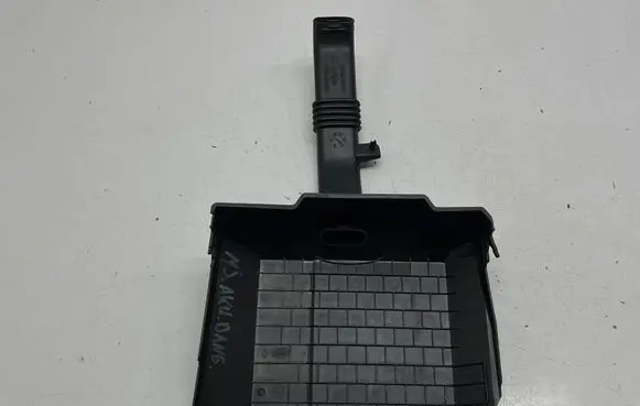 Renault Megane IV Battery box tray cover/lid 237065517R P1000355A 244937539R