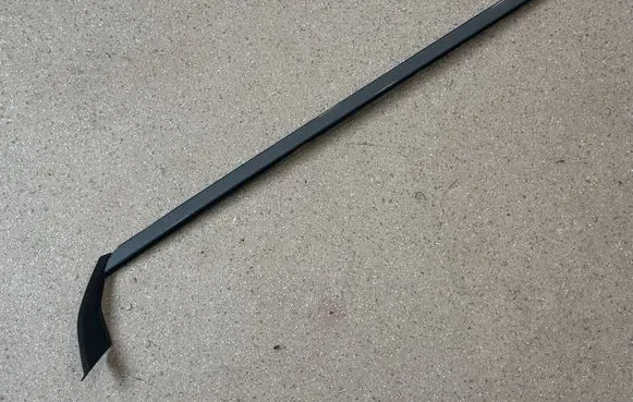 Hyundai Ioniq 5 Front door glass trim molding 